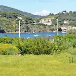 La Rotta Nyaraló Capoliveri